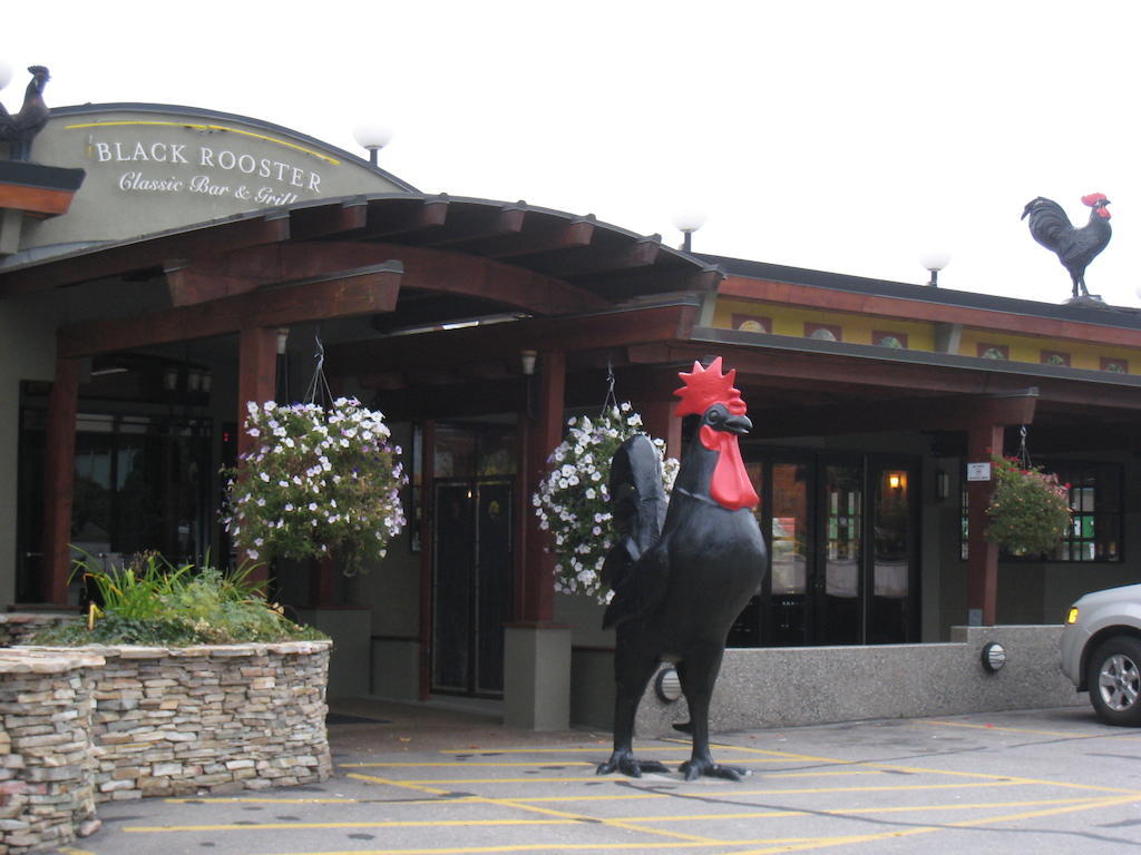 Super 8 By Wyndham Castlegar Bc Hotel Exterior foto